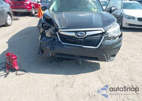 2019 Subaru Forester Premium из США, поврежденный, VIN JF2SKAEC6KH502416